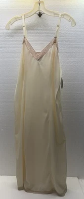 Lencería Vintage Estrella de Cine Dupont Antron III 100% Nylon Beige Talla 38 Nueva con Etiquetas EE. UU. Foto 1 de 4
