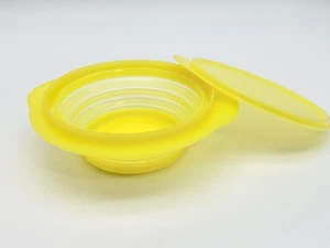 Gelb 6-1/2" 3 Tassen Tupperware faltbar Akkordeon tragbare Schüssel 5452 Deckel 5454 - Bild 1 von 6