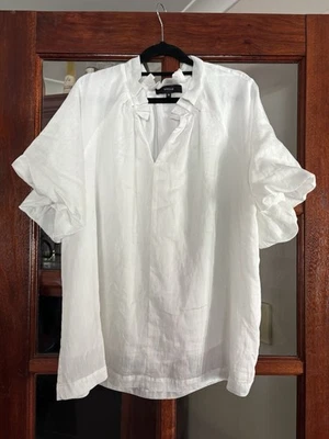 Basque Ladies Size 18 White Lined Blouse With Collar Detail - image 1 of 4