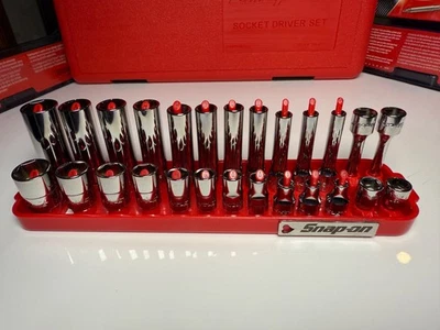 Snap-on 26 piece 1/4" Drive 6PT SAE Shallow /Deep Socket Set  1/8 - 5/8. NEW. - Image 1 of 4