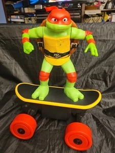Teenage Mutant Ninja Turtles RC Cowabunga Skate (Missing Remote Control Raphael  - Picture 1 of 8