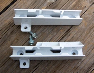 Kenmore Whirlpool Set di staffe per binari per mensole L + R 2212321 - Foto 1 di 4