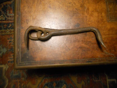 GANCHO DE PORTA ANTIGO FORJADO FERRO c 1845 celeiro 19º c primitivo América Primitiva - Imagem 1 de 3