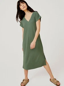 Free Assembly Women’s V-Neck Midi Dress with Cap Sleeves, Green, Medium - Picture 1 of 2