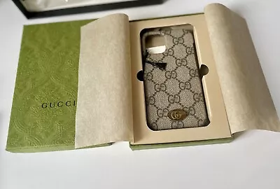Hermosa funda Gucci iPhone 12 / 12 Pro bumper case new / nueva - Imagen 1 de 4