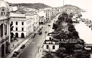 Ecuador - GUAYAQUIL - Paseo de Las Colonias - POSTAL FOTO - Picture 1 of 2