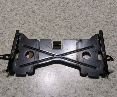 Оригинальный кронштейн держатель чашки/банка для приборной панели 1994-1997 годов выпуска Dodge Ram 1500 2500 3500 Mopar - Изображение 1 из 4