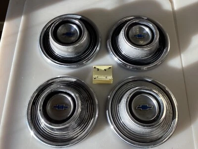(4) Centros de cubierta de rueda completa Chevrolet C10 1969-72, # 3945708 Foto 1 de 4