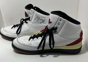 Jordan 2 Größe 11 Herren. No Box DJ4375-101 Chicago Bulls Farben weiß/rot/schwarz - Bild 1 von 8