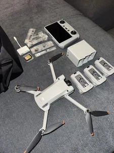 DJI Mini 3 PRO Fly More Combo Camera Drone + RC Remote Controller + Carry Bag - Picture 1 of 14