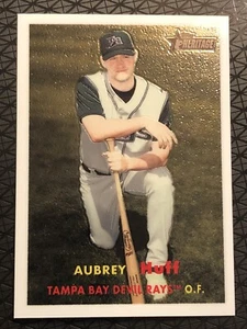 Aubrey Huff 2006 Topps Heritage béisbol #20 (cromo) 0890 de 1957 - Imagen 1 de 8