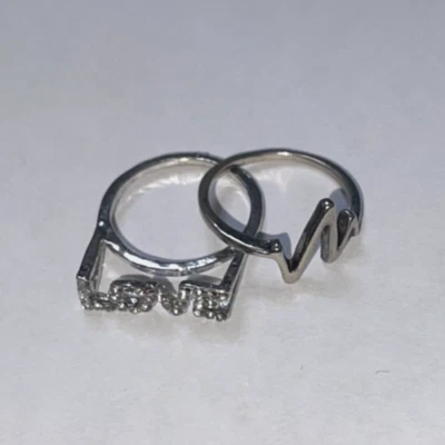 Venta 2 anillos chapados en plata para mujer, anillos originales y bonitos Foto 1 de 4