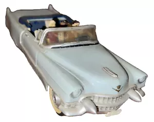 1956 GENERAL MOTORS DEALER SPIELZEUG ~ CADILLAC ELDORADO CABRIO MIT FIGUREN ~ 10-1/2" - Bild 1 von 13