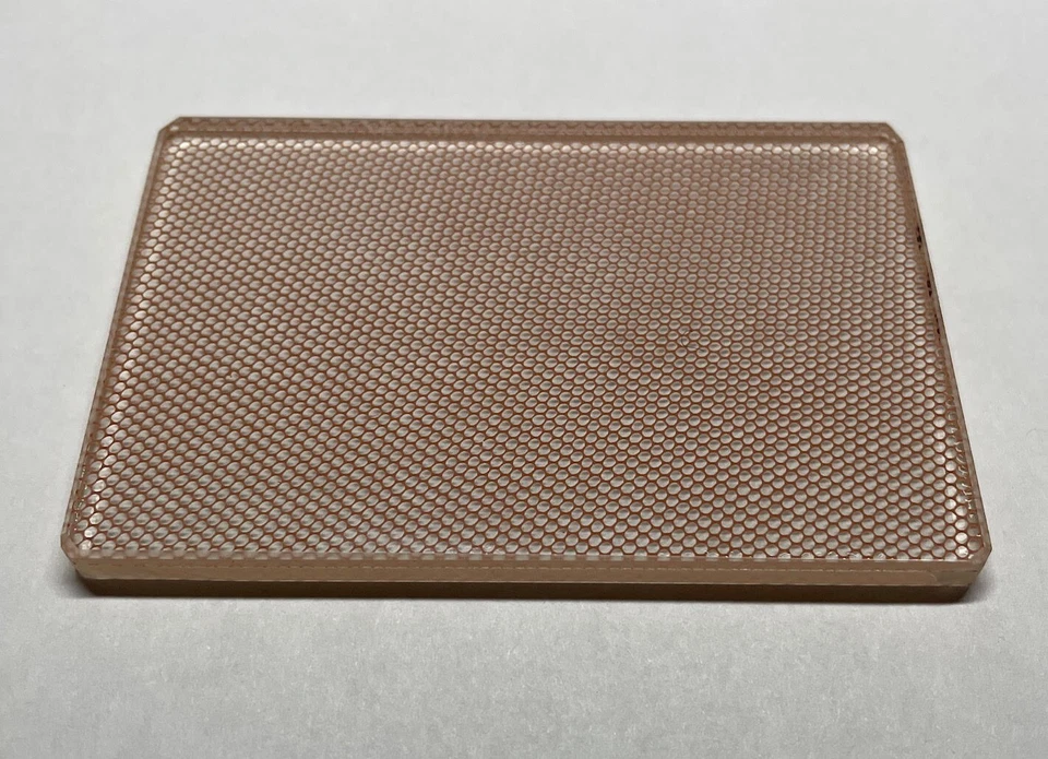 Tiffen 2x3 Softnet sofnet Diff 3 R - Red Diffusion filter - used, imperfections - Image 1 of 1