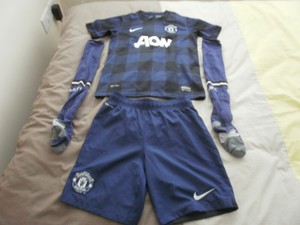boys man u kit