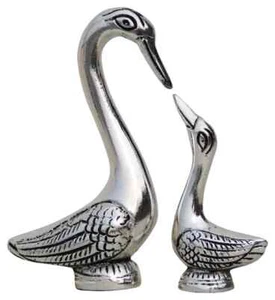 Coppia Anatra Statua Alluminio Showpiece Decorazione Tavolo Casa Figura 5*1,5*5,3 pollici - Foto 1 di 10