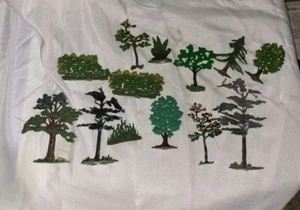 🌲🪴Vintage Lot Of 13 Lead Metal Toy Trees/ Bushes/ Plants 🌲🪴 - Picture 1 of 6