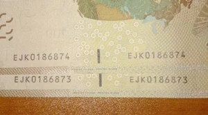 2x Canada 100 Dollar Bill 2004 (2006) Consecutive Serial Number Old Banknotes C$ - Picture 1 of 3