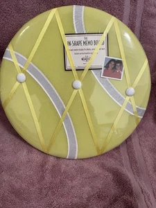 New View Tennis Ball Shaped Photo & Memo Board-NEW! - Picture 1 of 2
