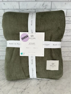 DOCOFIL Olive Green Soft Queen Blanket Cotton Blend Made in Portugal - Image 1 of 4