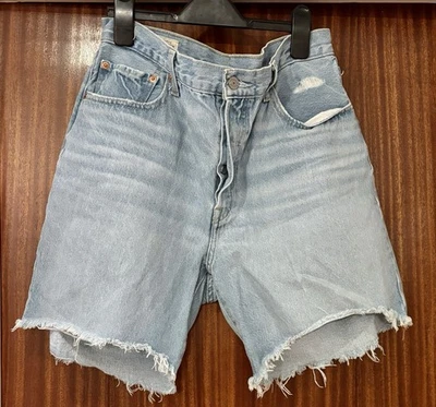 Women’s Levi’s 501 90s Denim Shorts Size W32 Very Good Condition - Image 1 of 4