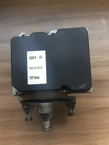 MERCEDES BENZ E KLASSE ABS PUMPE A212 431 35 12 A2124313512 0265951614 0265236369 - Bild 1 von 5