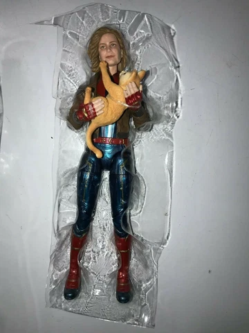 Marvel Legends Captain Marvel Bomber Jacket w Goose Figure LOOSE NEW NO BAF Cover