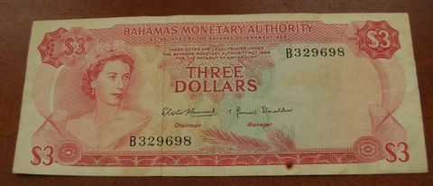 Bahamas 1968 $3 3 Dollars Circulated Note Cover
