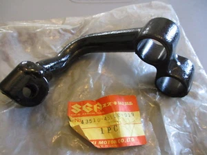NOS Suzuki OEM Front Footrest Bar 1979 GS850 G 43510-45100-019 - Picture 1 of 2