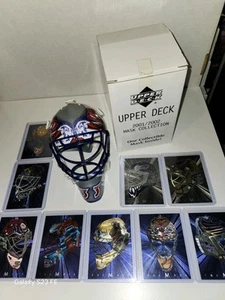 2001-02 UD Mask Collection Patrick Roy #33 Mini Mask W BAP The Mask Card Lot NHL - Bild 1 von 11