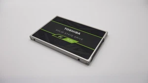 Toshiba 240GB THN-TR20Z2400 SSD Laufwerk TR200 93% Zustand! - Bild 1 von 6