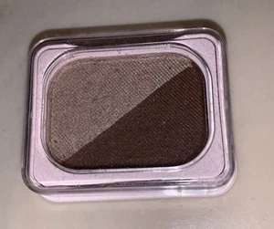 Mary Kay Vintage Eyeshadow  - Picture 1 of 2