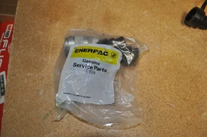 ENERPAC C-604 HI FLOW COUPLING, QUICK CONNECT 3/8" NPTF 10000 PSI - Picture 1 of 2