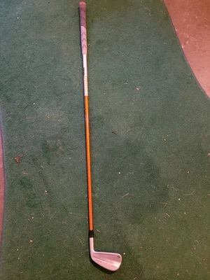 taylormade p790 4 iron Graphite design Tour AD shaft - Image 1 of 4