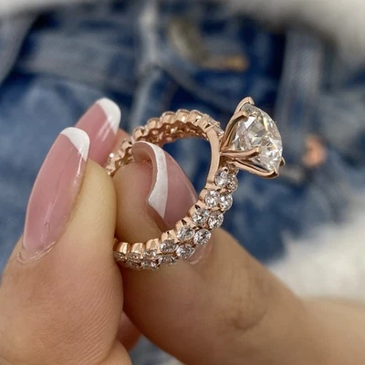 Anillo de diamantes redondo VS1 E IGI certificado 3,7 quilates creado en laboratorio conjunto de bandas de oro rosa de 14 quilates Foto 1 de 4