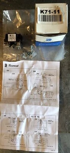 Tecumseh 3ARR2-KCR78S Motor Starter Relay - Picture 1 of 2