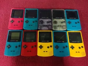 Set di 10 console casuale Nintendo GameBoy Color GBC spazzatura USATA - Foto 1 di 8