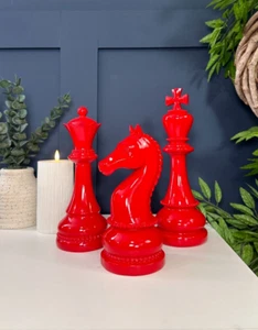 Großes rotes 3er Set Schachfiguren Skulptur Ornamente | Schach Brettspiel Geschenk - Bild 1 von 7