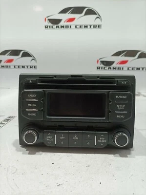 ☑️ AUTORADIO STEREO LETTORE CD KIA RIO 2013 961701W750CA 10R035704 D3 - Immagine 1 di 4