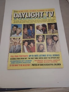 Daylight Tv Magazine 1974 VOL 1 NO 1 Soap Operas Trish Stewart Allen Ludden - Imagen 1 de 2