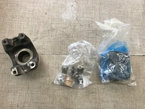 YOKE & SLINGER, FRONT AXLE 05011517AC - Picture 1 of 3