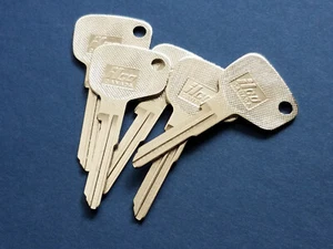 (5) ILCO MZ15 Key Blanks For 1960's MAZDA Automobiles Ignition Key ILCO Canada - Picture 1 of 7