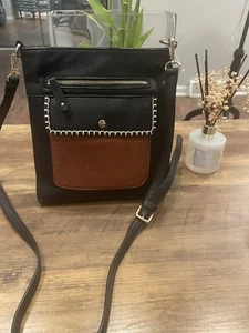 Clarks Black Vegan Leather Black & Brown Crossbody/Shoulder Bag/Purse - Picture 1 of 6
