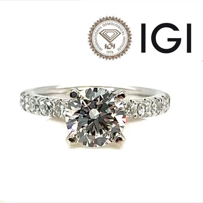 Anillo de compromiso de diamantes 2,61 quilates I SI1 redondo certificado IGI 14 K 2,5 quilates cultivado en laboratorio Foto 1 de 4