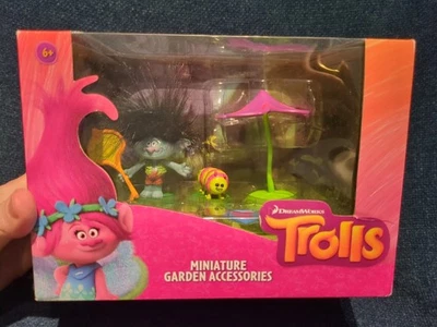 Dreamworks Trolls Miniature Garden Accessories Play Set Branch Figure - Image 1 of 4