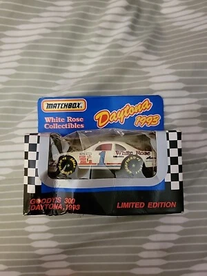 Matchbox White Rose Collectibles escala 1:64 #1 Daytona 1993 Diecast Car B1 Foto 1 de 3