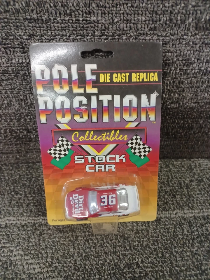 KENNY WALLACE #36 DIRT DEVIL POLE POSITION 1992 1/64 SCALE  STOCK CAR - Image 1 of 1