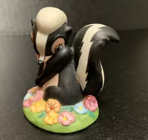 Disney Premier Edition Bambi Ceramic Figurine Flower Skunk w Flowers Figure - Picture 1 of 8