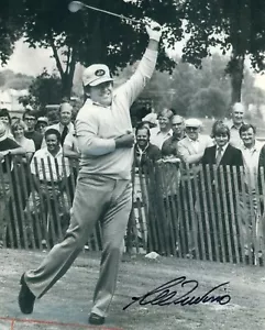 Lee Trevino signed golf photo 8x10 autographed golf legend PGA #3 - Picture 1 of 1