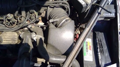 Limpiador de aire compatible con 94-01 LUMINA CAR 240525 Foto 1 de 4